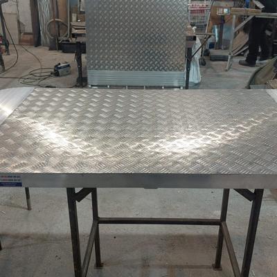 Перегрузочный мост для пандуса 