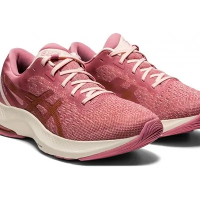 Фирменные кроссовки и одежда asics (асикс), mizuno