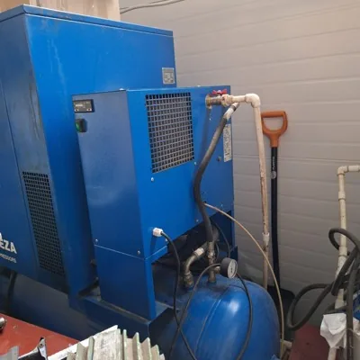 ПРОДАЁТСЯ КОМПРЕССОР ВИНТОВОЙ Б/У, 