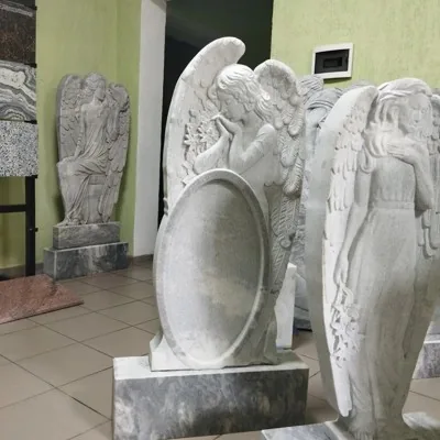 Установка памятников на всех кладбищах Крыма