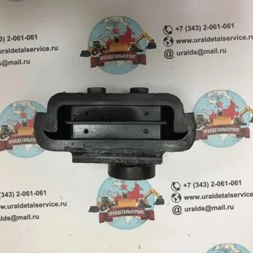 "Подушка двигателя задняя 4628977 / 4628983 "