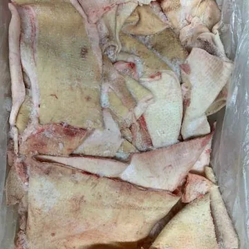 Свиная разделка. Шкура свиная корпусная (шпарка).