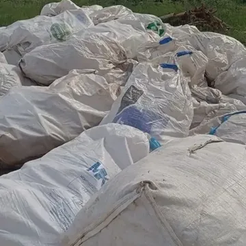 Принимаем канистры, м...