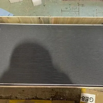 Радиатор охлаждения водяной 4655008 Hitachi 