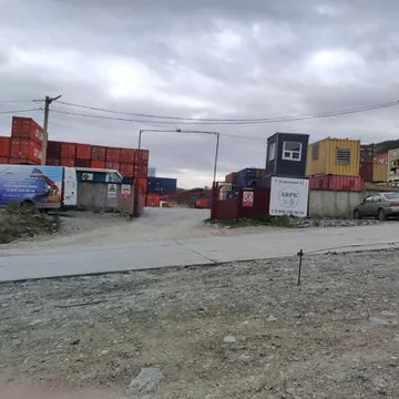 Доставка автомобилей в контейнере по ЖД России,
