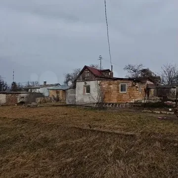 Дачный участок с домо...