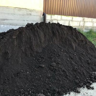 Плодородный грунт с д...