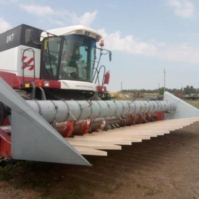 Приспособление для уборки подсолнечника на комбайн ДОН